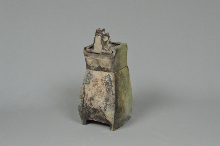 Mela piccola, cm 17x38x17, ceramica raku, 2000